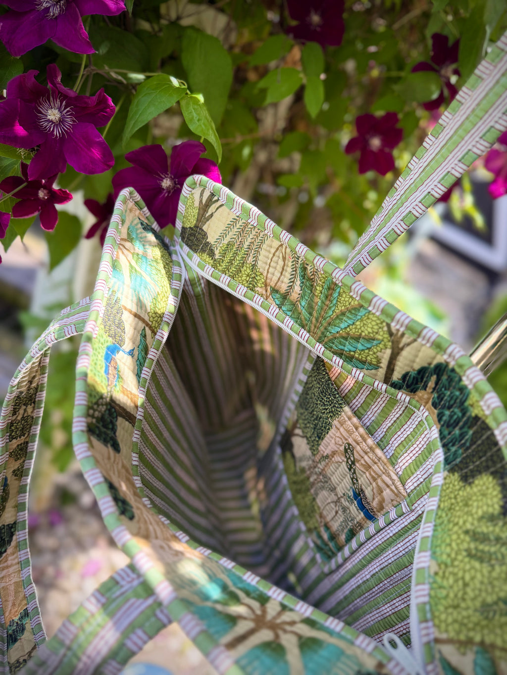 MOOR - Peacock tropical pattern Tote Bag
