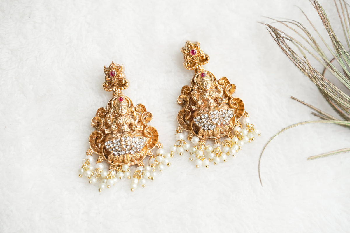 Devanshi Traditional idol - inspired necklace set