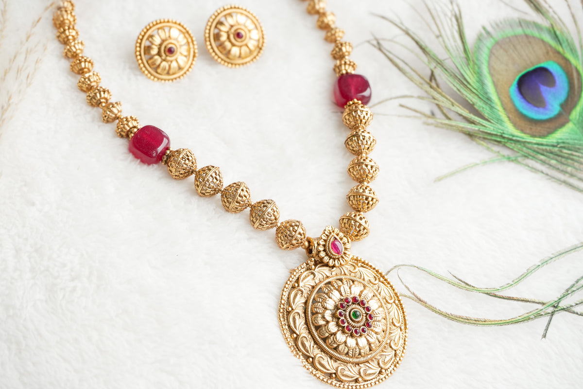 Gavya Traditional long Haram Set with matching Earrings