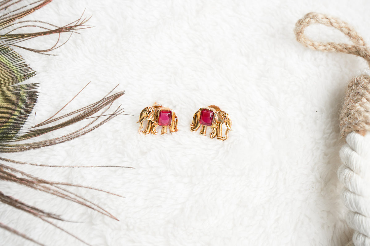 KASHI Elephant motif jewelry