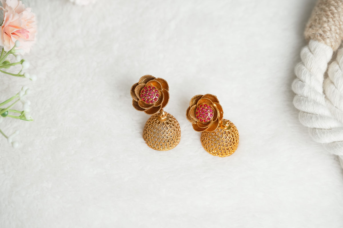 Nirvi Traditional designer necklace set with floral motifs